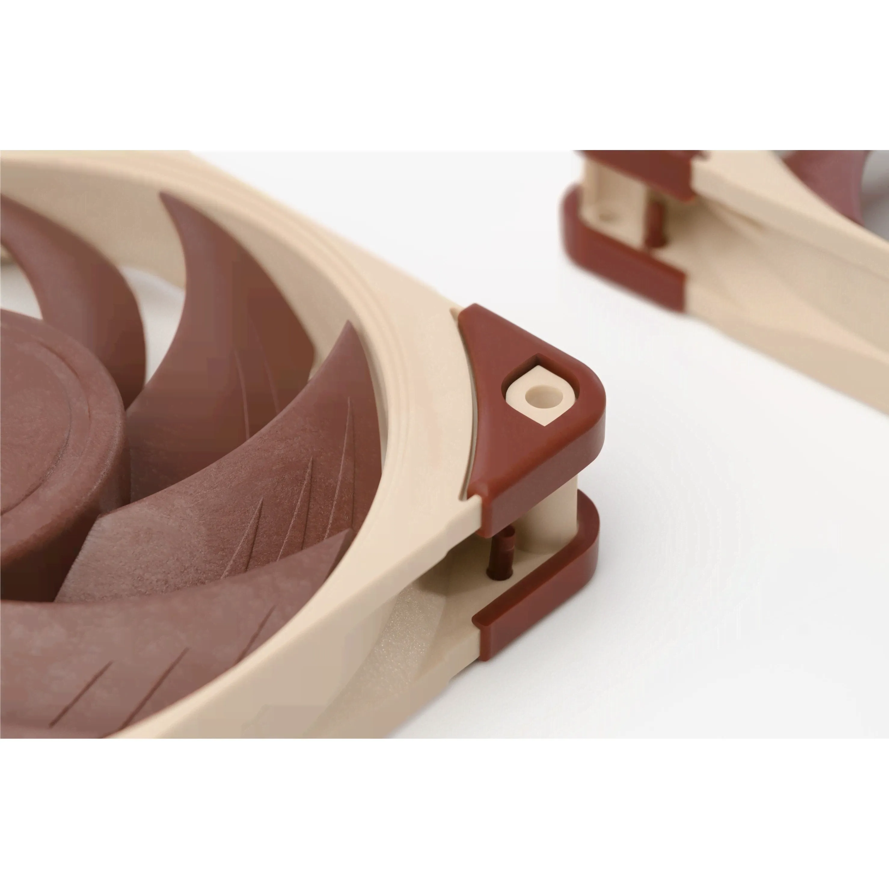 Noctua NF-A12X25 ULN система охлаждения-1