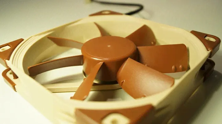Noctua NF-S12A PWM, ULN & FLX 120mm fan Unboxing  -Hal Thompson